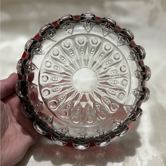 Vintage Elegant Red and Clear Glass Bowl - Picture 6 of 7